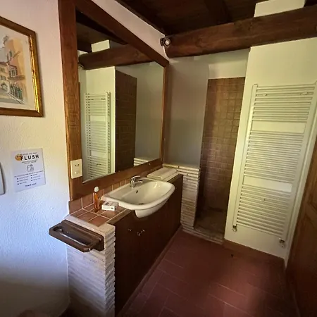 Calandrina Villa Bagni di Vicarello